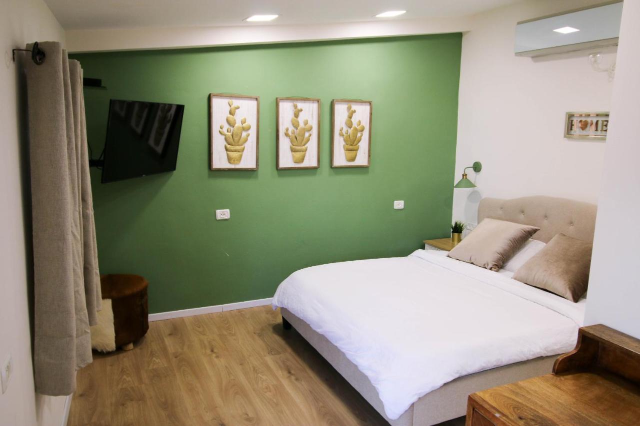 Eshel Mansion - Boutique Suites Beersheba ภายนอก รูปภาพ